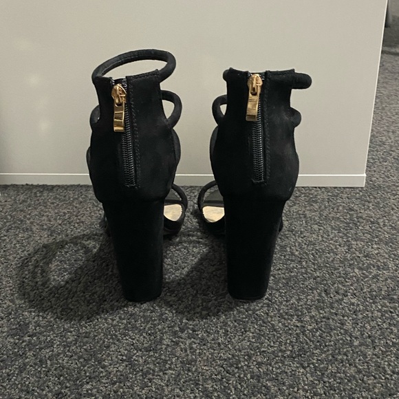 Billini Heels - Picture 3 of 4